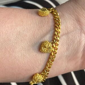 Indian wedding 24k gold plated hearts bracelet. A lobster clasp has been added